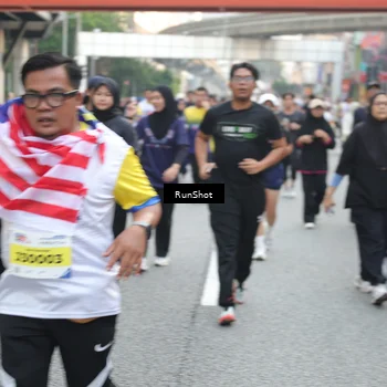 Runner Photo 4593181