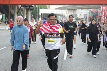 Runner Photo 4593202