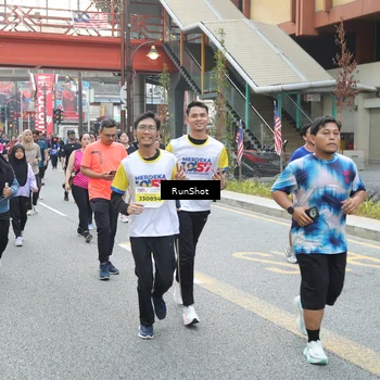 Runner Photo 4593226