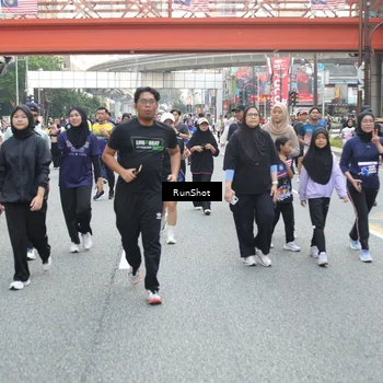 Runner Photo 4593241