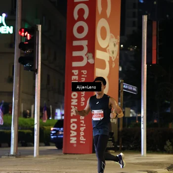 Runner Photo 4593288