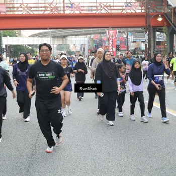 Runner Photo 4593291