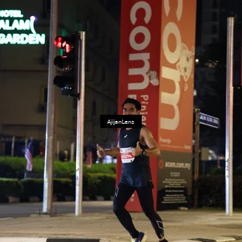 Runner Photo 4593297