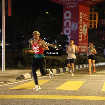 Runner Photo 4593331
