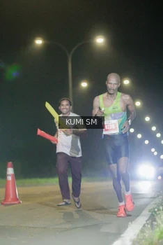 Runner Photo 4593337