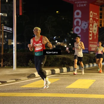 Runner Photo 4593349