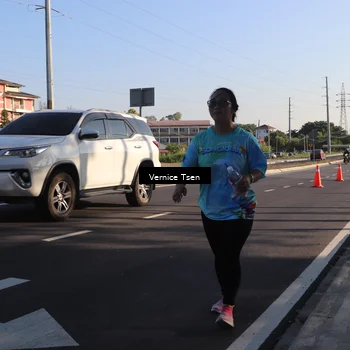 Runner Photo 4593355
