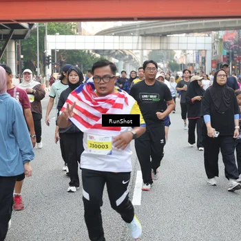 Runner Photo 4593386