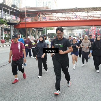 Runner Photo 4593398