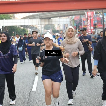 Runner Photo 4593408