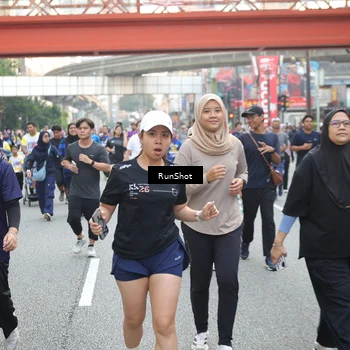 Runner Photo 4593434