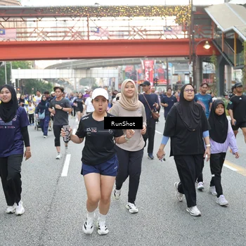 Runner Photo 4593503