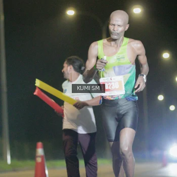 Runner Photo 4593532
