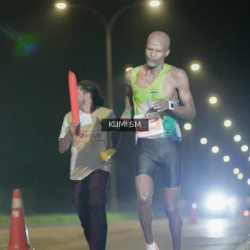 Runner Photo 4593538
