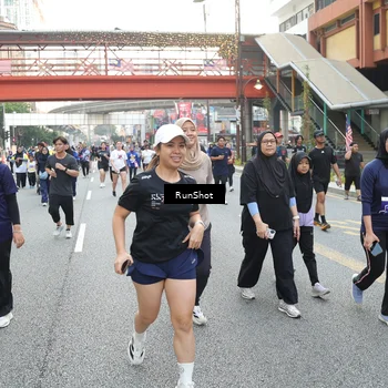 Runner Photo 4593550