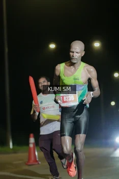 Runner Photo 4593552