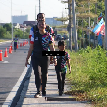 Runner Photo 4593561