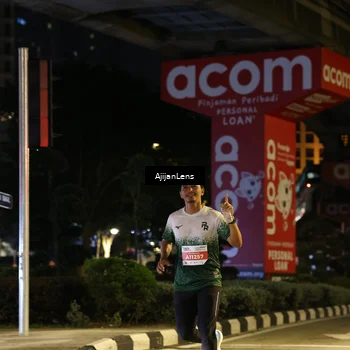 Runner Photo 4593572