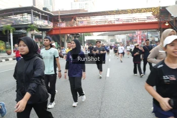 Runner Photo 4593610