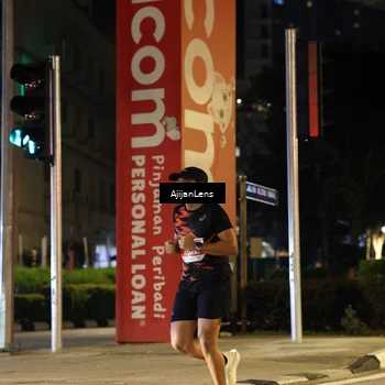Runner Photo 4593630
