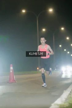 Runner Photo 4593659