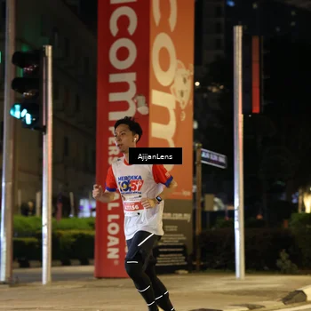 Runner Photo 4593690