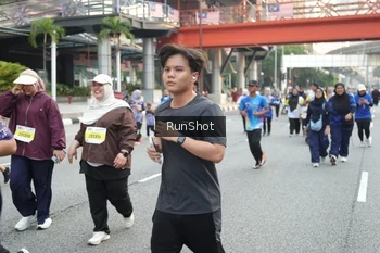 Runner Photo 4593718