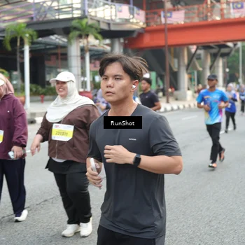 Runner Photo 4593722