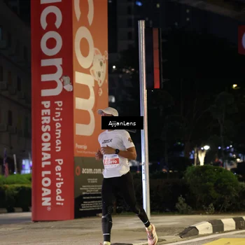 Runner Photo 4593742