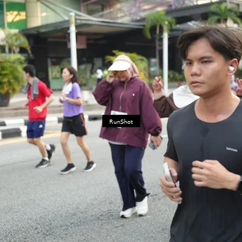 Runner Photo 4593770