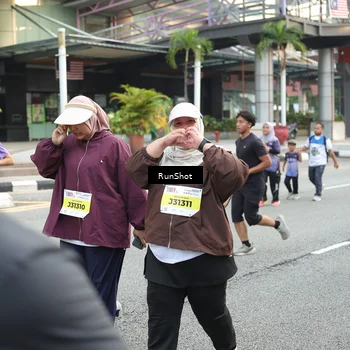 Runner Photo 4593802