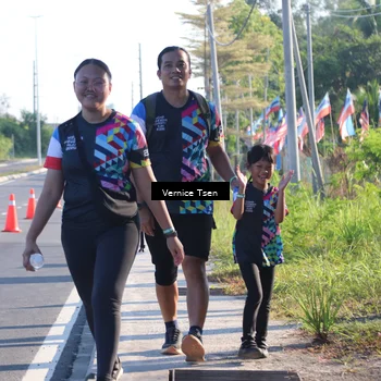 Runner Photo 4593810