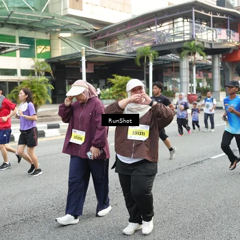 Runner Photo 4593862
