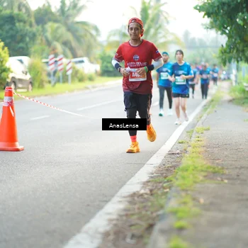 Runner Photo 4593874