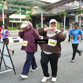Runner Photo 4593888