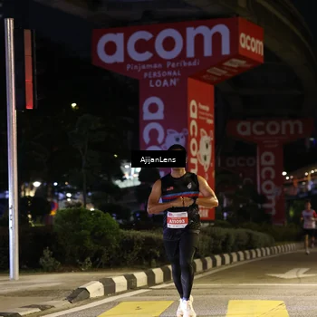Runner Photo 4593916