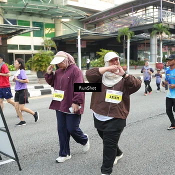 Runner Photo 4593921