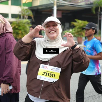 Runner Photo 4593924