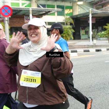 Runner Photo 4593940