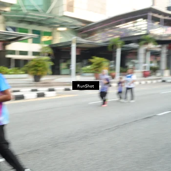 Runner Photo 4593963