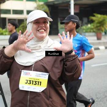Runner Photo 4593977