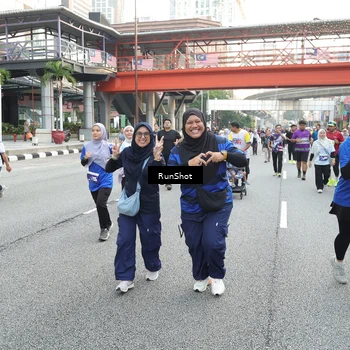 Runner Photo 4594024