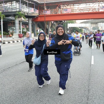 Runner Photo 4594039
