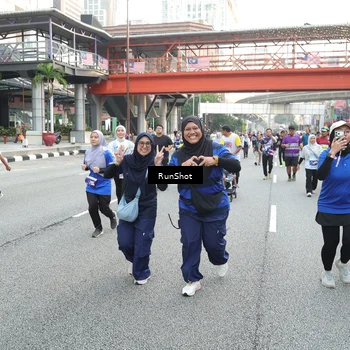 Runner Photo 4594061