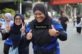Runner Photo 4594115