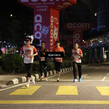 Runner Photo 4594146