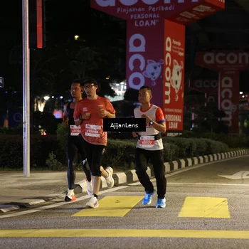 Runner Photo 4594153