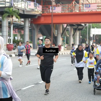 Runner Photo 4594162