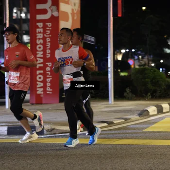 Runner Photo 4594183