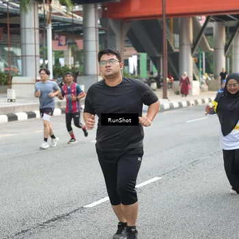 Runner Photo 4594200